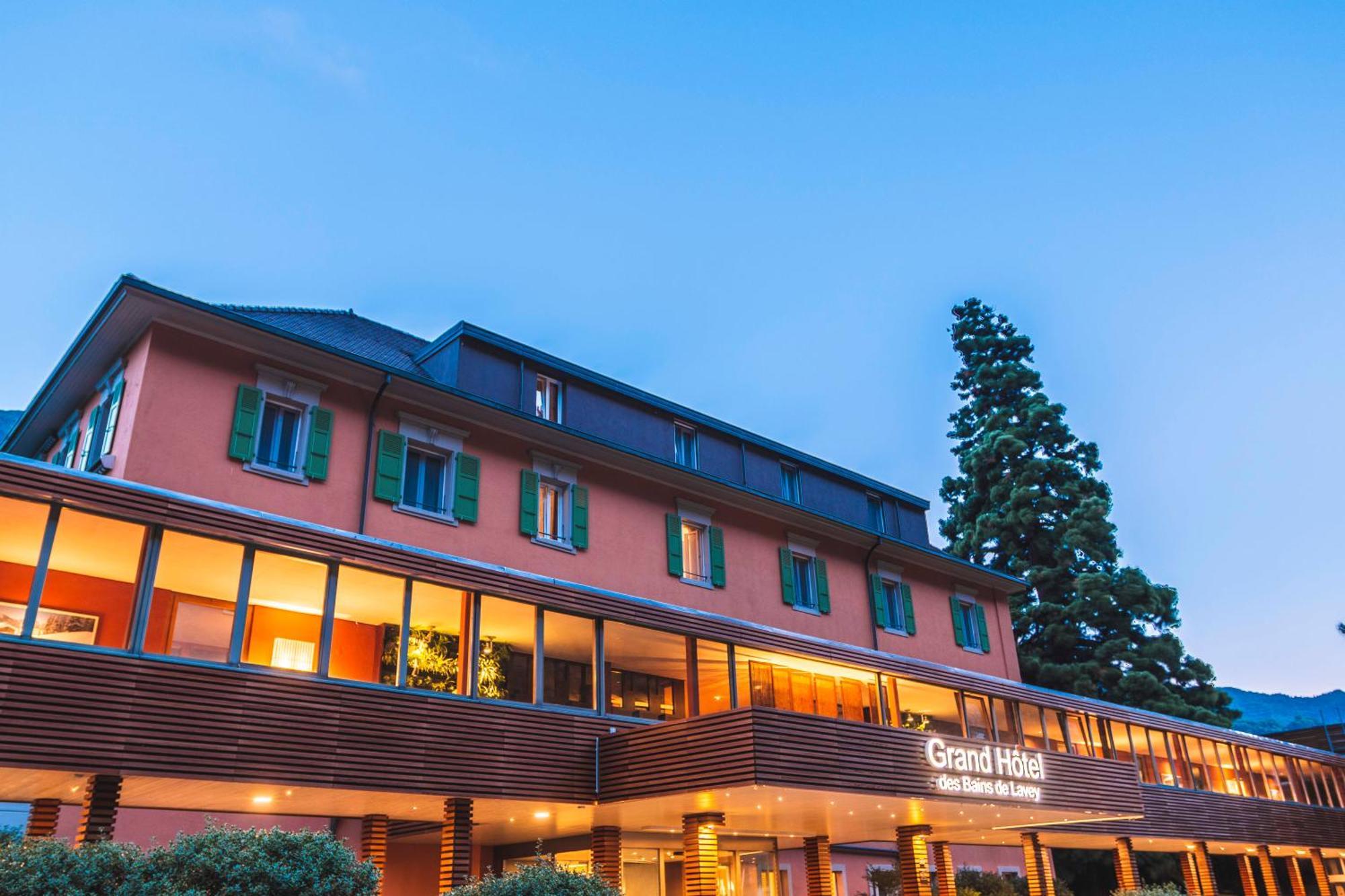 Grand Hotel Des Bains Lavey-les-Bains Exterior foto